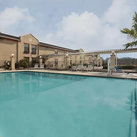 Days Inn & Suites By Wyndham Kinder-2