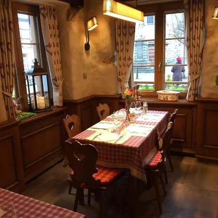 Auberge Des Trois Chateaux-2