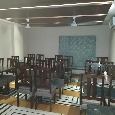 Hotel Shalimar Palace-3