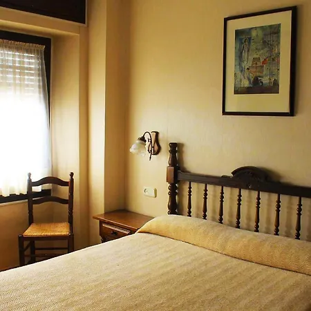 Hostal Rita Belvedere-2