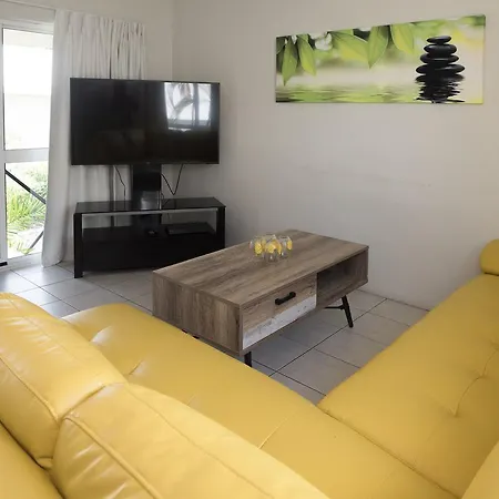 Mango Tree Holiday Apartments-2
