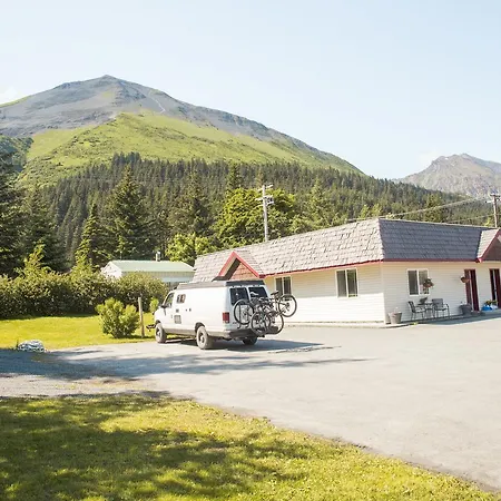 Trailhead Lodging-2