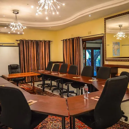 Elizabeth Manor Guest House-3