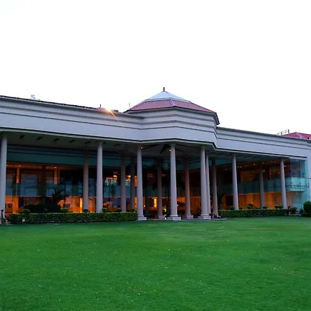 The Cabbana Resort & Spa-2
