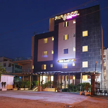Hotel Parador Agra-3