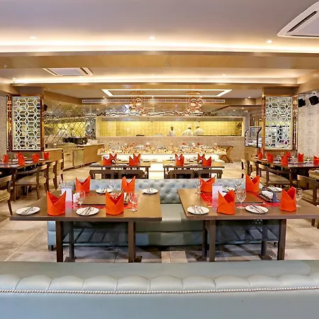 Hotel Parador Agra-2