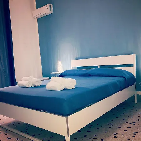 Arco Di Trionfo Palermo Bed & Breakfast-3