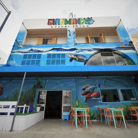 Hostal Giramundo-3