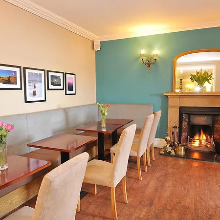 The Royal Hotel Cromarty-2