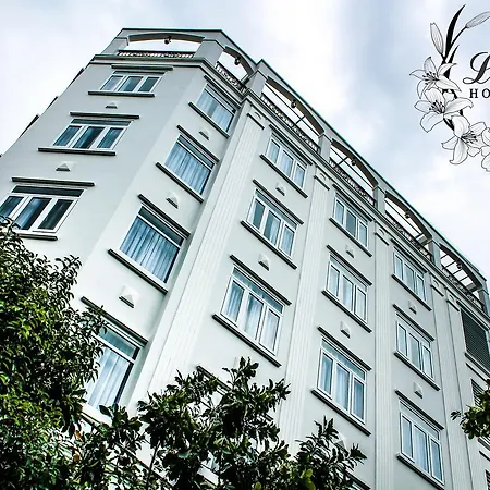 Lilly Hotel-2