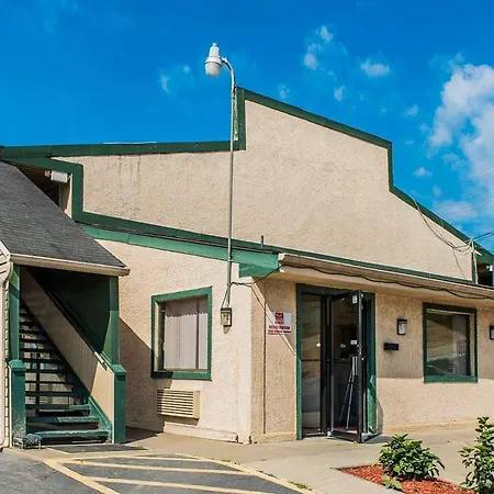 Econo Lodge Waynesburg-2