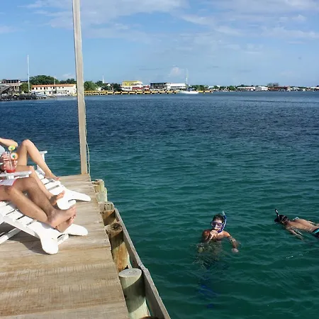 Utila Lodge-3