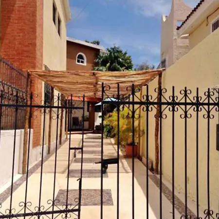 Los Caracoles Bed & Breakfast-2