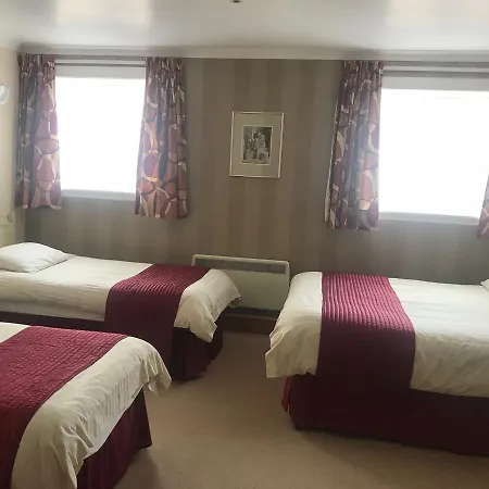 Empire Travel Lodge-3