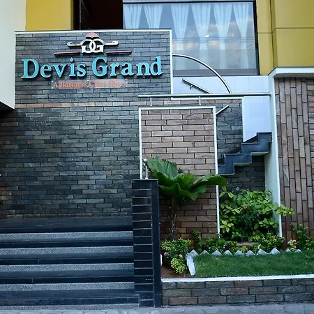 Devis Grand-3