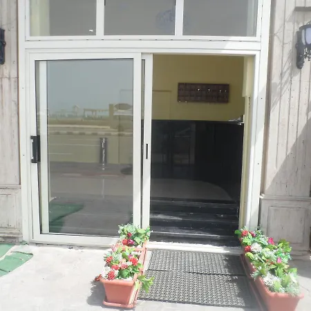 Cleopatra Family Residents مصريين فقط Egyptians Only-2