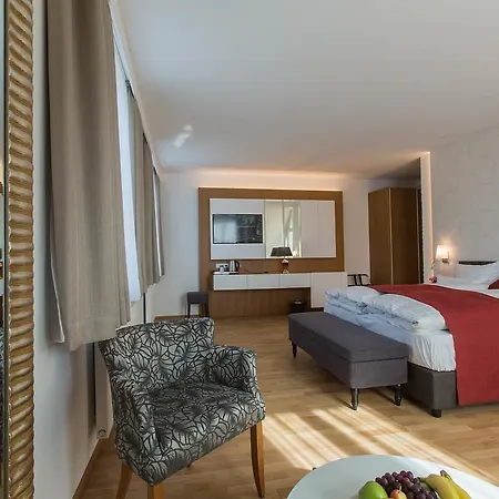 Hotel Am Schrannenplatz-3
