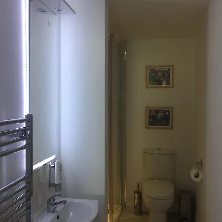 Roomz-2