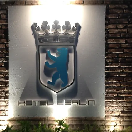 Hotel Berlin Pinamar-2