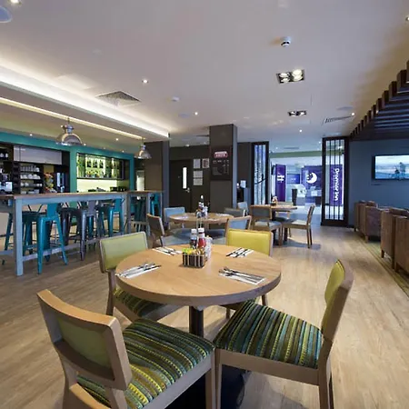 Premier Inn London Orpington-2
