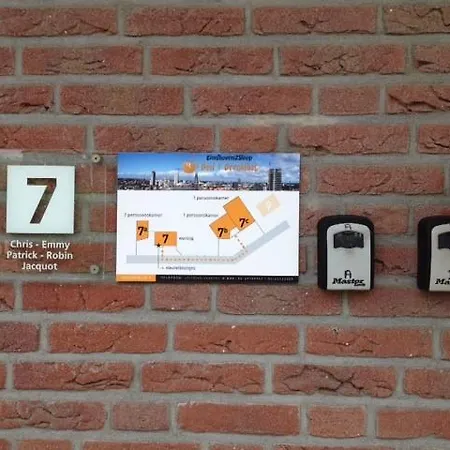 Eindhoven 2 Sleep-3