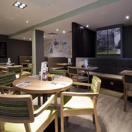 Premier Inn London Tottenham Hale-3