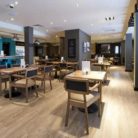 Premier Inn London Tottenham Hale-2