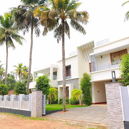 Shamrock Home Stay-2
