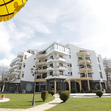 Hotel 1 Maji-3
