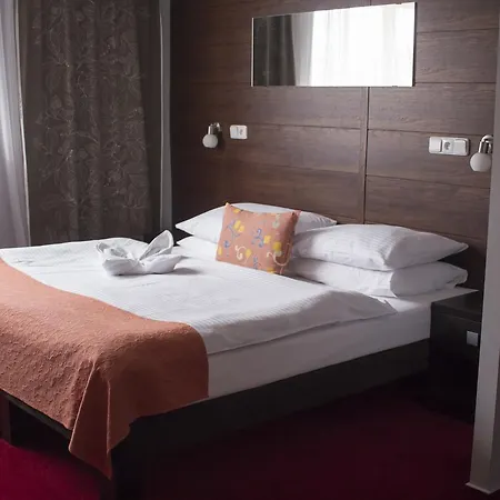 Hotel Slavie-2