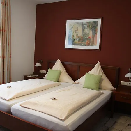 Hotel-Restaurant 1735-3