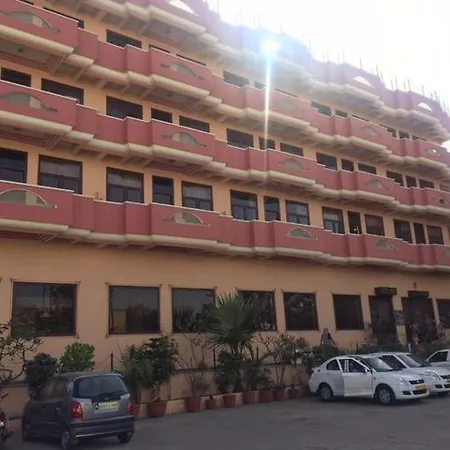 Hotel Glitz-3