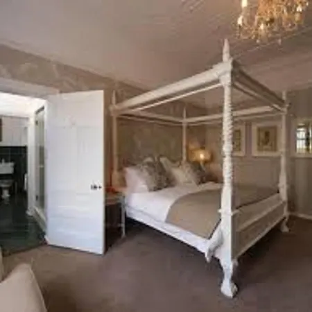 Kingslyn Boutique Guest House-2