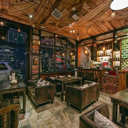 Hotel California Zhangjiajie-Near The Scenic Area-English Itinerary Explanation-Free Laundry Service-3