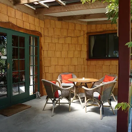 Murchison Lodge-2