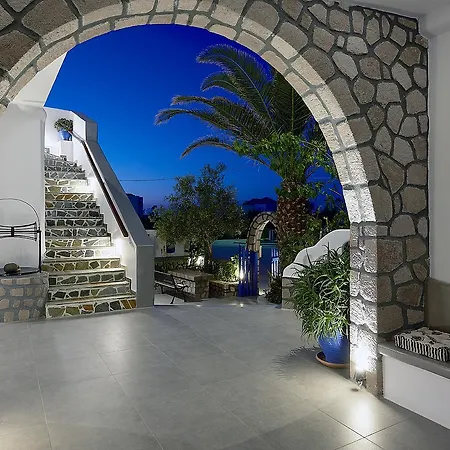 Elia Studios Pollonia-3