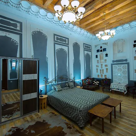 Bibi-Khanym Hotel-3