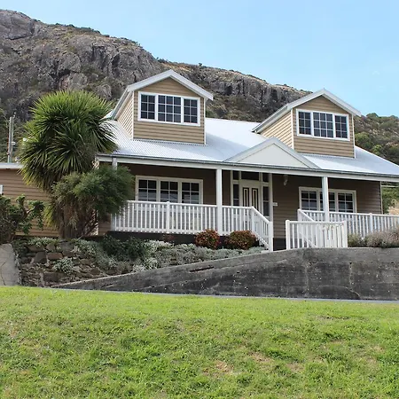 The Ark Stanley Luxury Bed And Breakfast-2