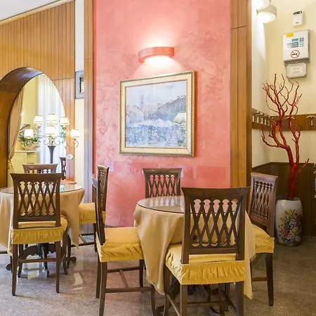 Albergo Trento-2