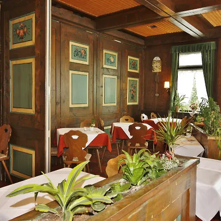 Schwarzwaldgasthof Hotel Schwanen-2