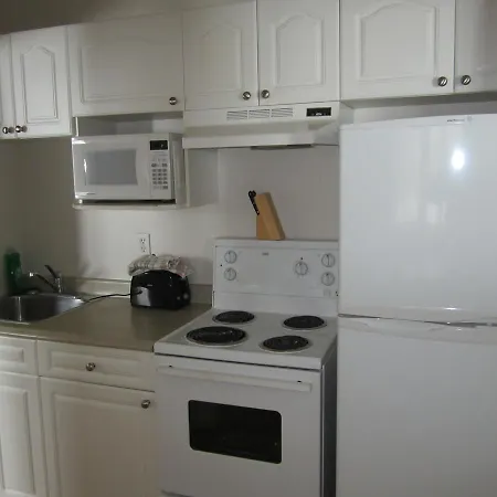 Kacee'S Northern Suites-2