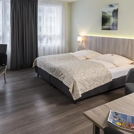 Aino Aparthotel Olympiapark-3