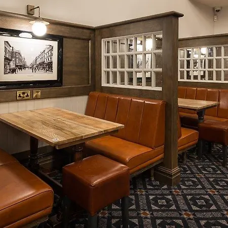 Pilgrims Progress Wetherspoon-2