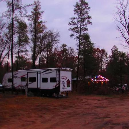 Best Bear Lodge & Campground-2