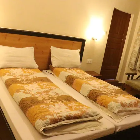 Green Hotel-2