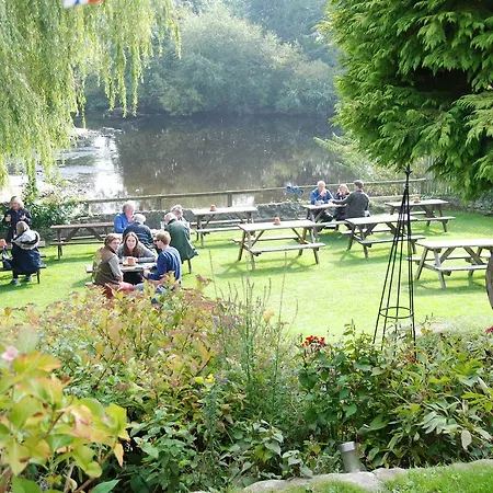 The Bull Inn West Tanfield-2