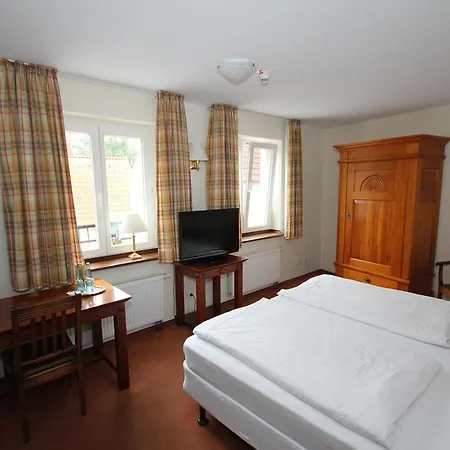 Hotel Drei Linden-3