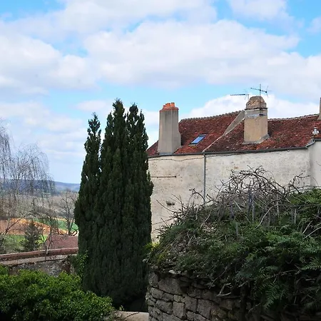 Les Glycines Vezelay-2
