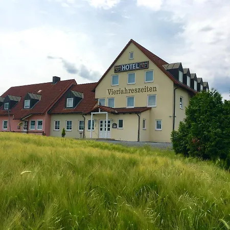 Hotel Garni Vierjahreszeiten-2