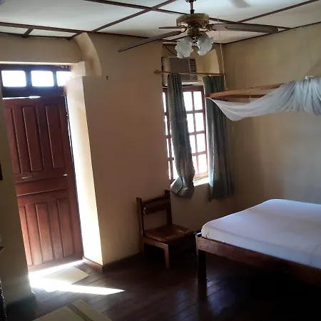 Hotel Valiha-3